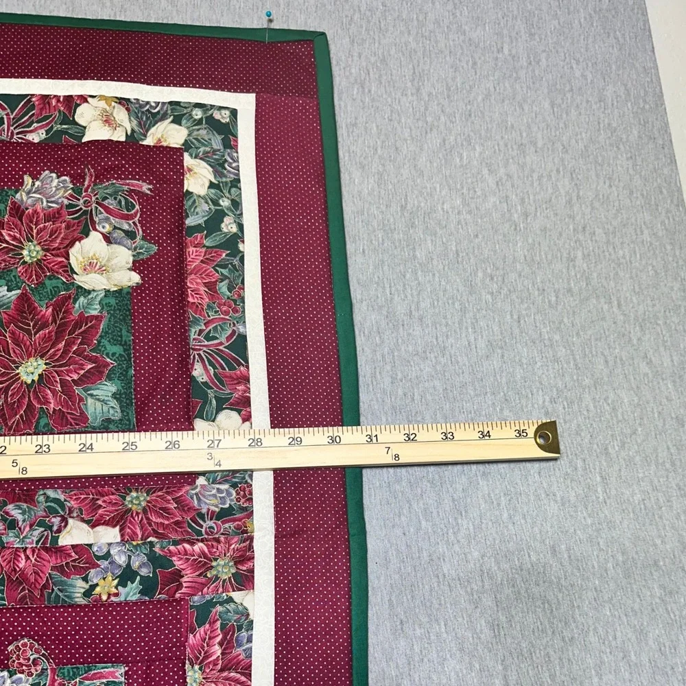 Handmade Christmas Poinsettia Quilted Patchwork Wall Hanging/Table cloth 31x31